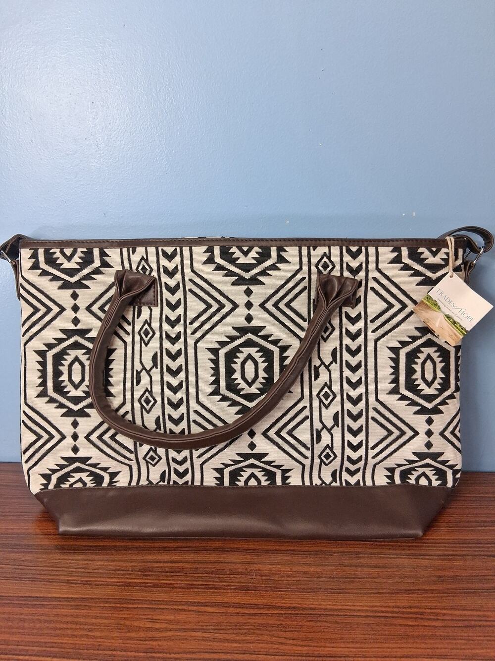Trades Of Hope Odyssey Tote Bag NWT Geometric Design Fashionable Fun Purse